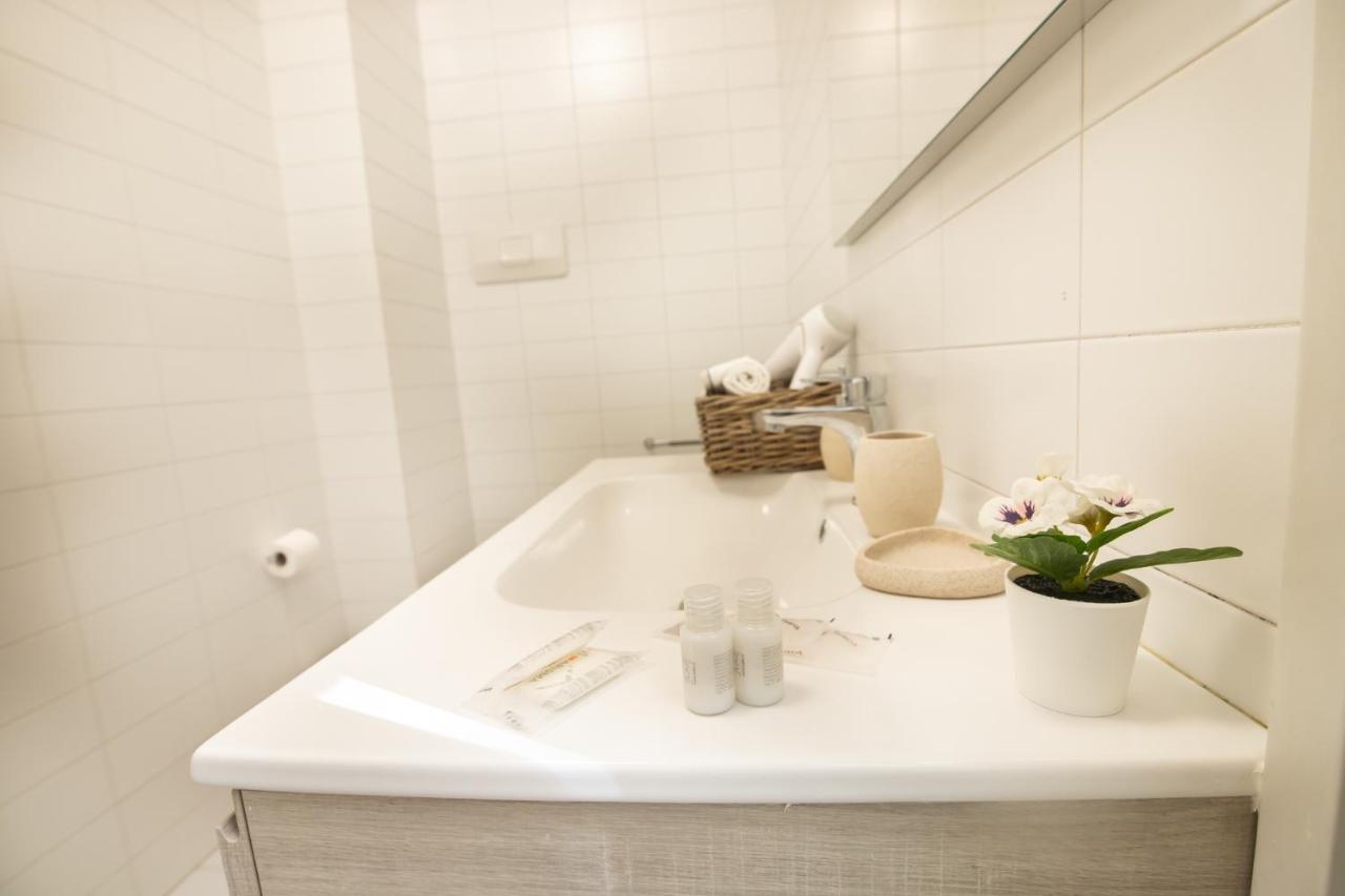 Relais Emilei Apartment Verona Luaran gambar